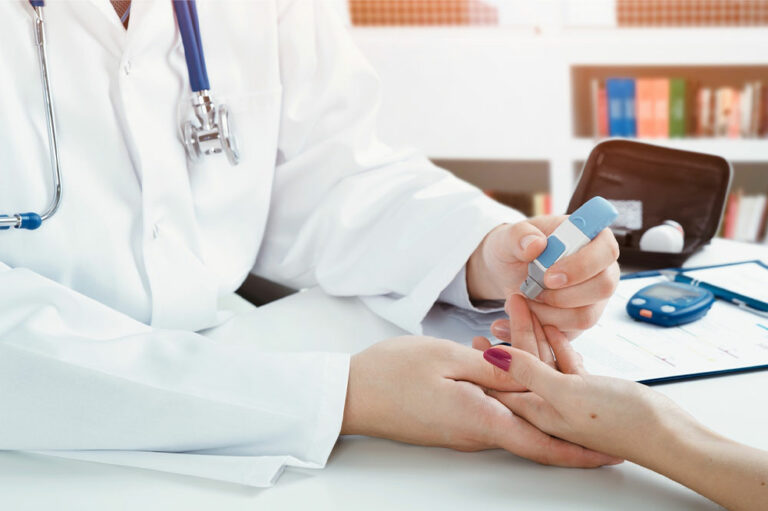 10 Signs of Excessive Sugar Intake That Can Cause Health Issues